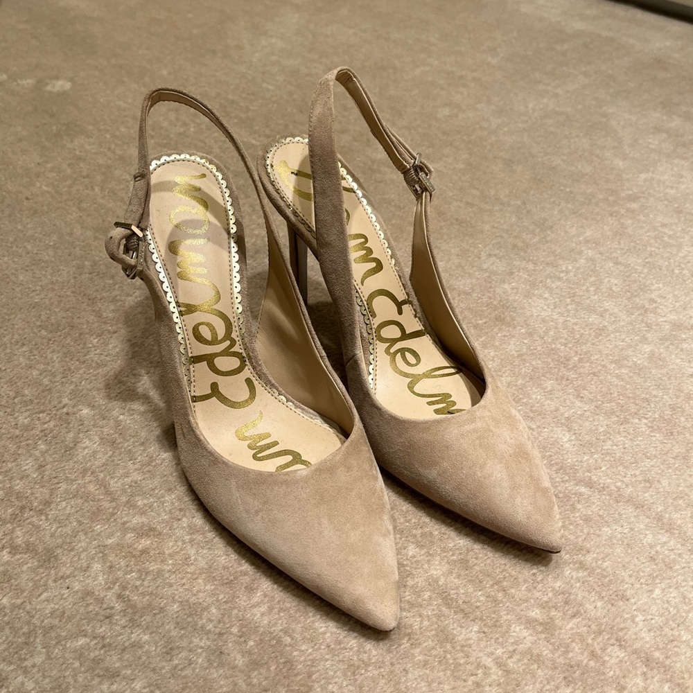 Sam Edelman suede sling back heels in beige. Size 7.5. Unworn. Like new.